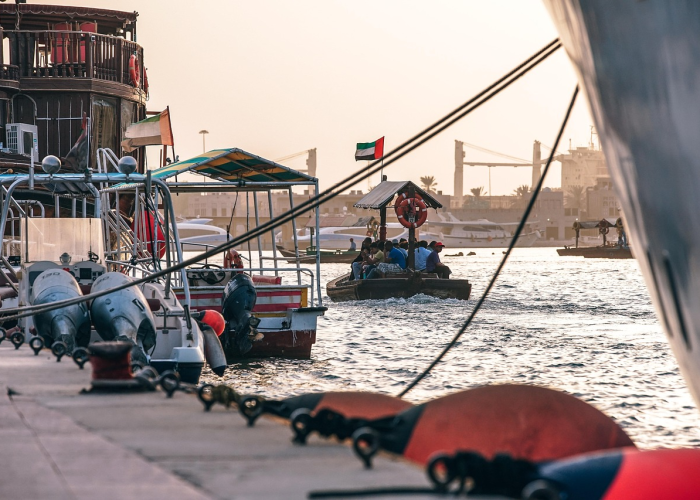 阿联酋迪拉姆,沙漠中的黄金纽带与未来金融雄心 阿联酋迪拉姆,沙漠中的黄金纽带与未来金融雄心