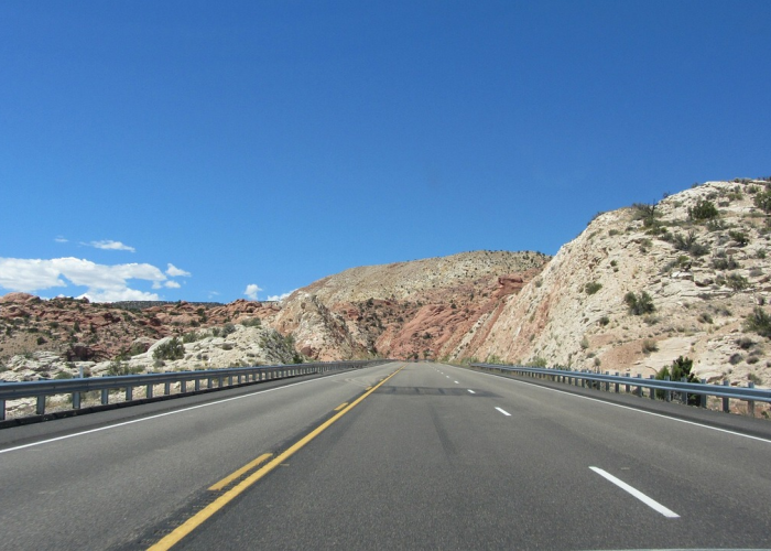 五一假期高速公路收费吗？2024年免费政策全解读