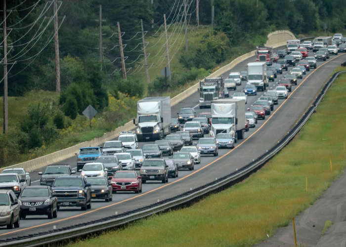 今年高速免费么？2024年高速公路免费通行政策全解析